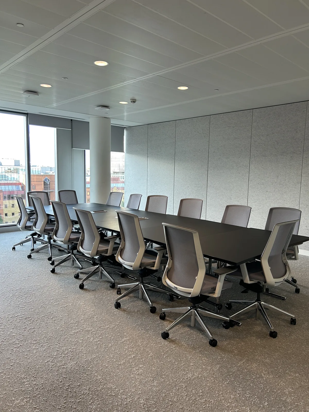 Boardroom after carpet clean, Moorgate, London