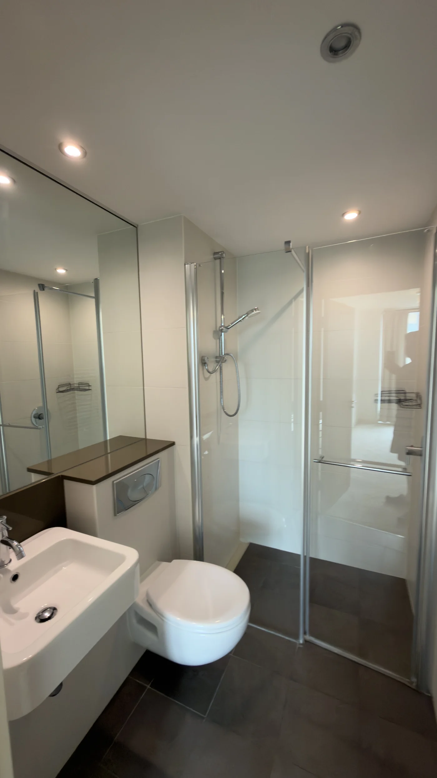 Guest bathroom after end of tenancy clean, saltdean