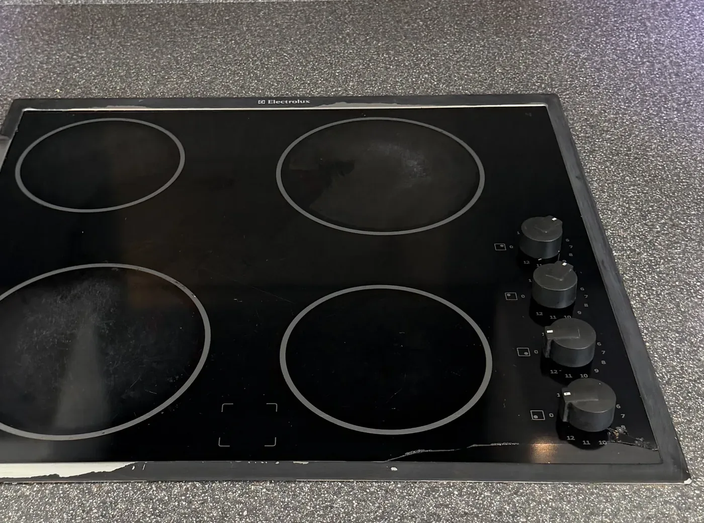 Ceramic hob after end-of-tenancy clean, Saltdean, Brighton