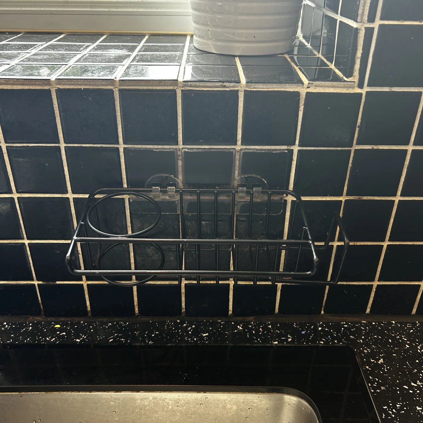 Tiled splashback after degreasing
